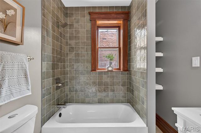 4546 Washington Boulevard, St Louis, MO 63108