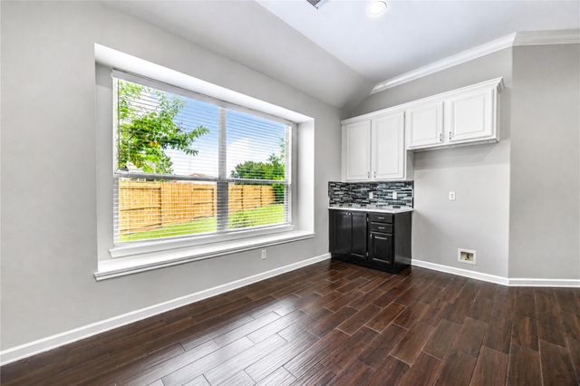 226 Rolling Springs Lane, Dickinson, TX 77539