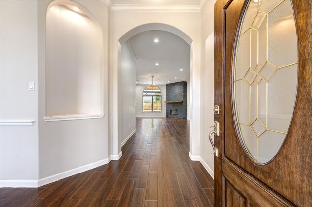 226 Rolling Springs Lane, Dickinson, TX 77539