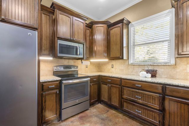 139 Saddlewood, Waco, TX 76705