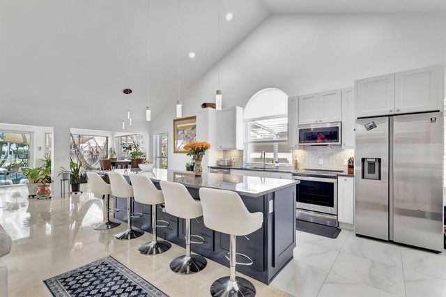 2354 Saratoga Bay Drive, West Palm Beach, FL 33409
