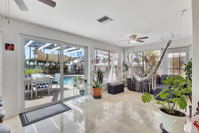 2354 Saratoga Bay Drive, West Palm Beach, FL 33409