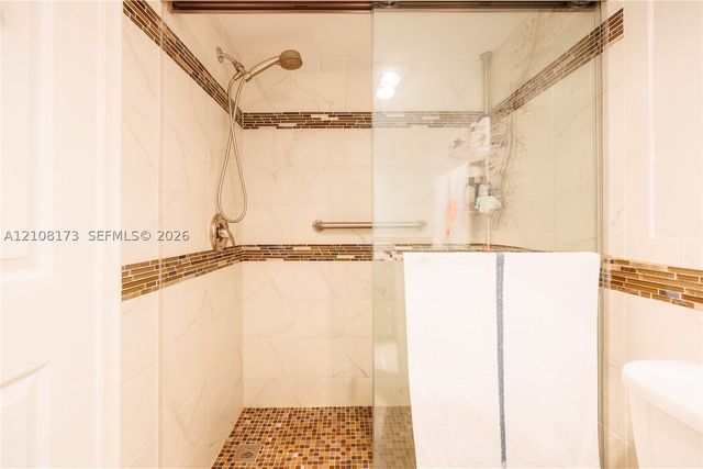 4750 NW 22nd Ct 211, Lauderhill, FL 33313