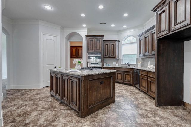 5327 Whitmore Street, Fulshear, TX 77441
