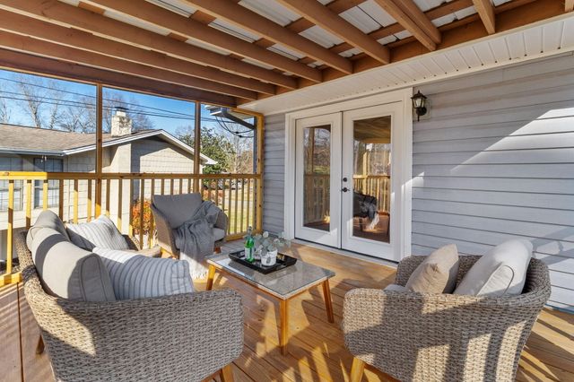 6933 Love Lane, Hixson, TN 37343