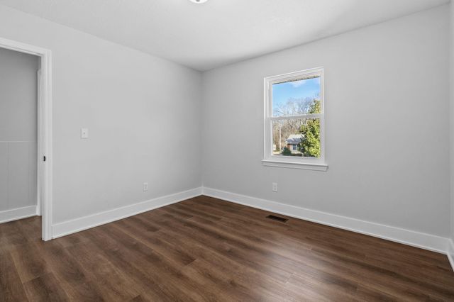 6933 Love Lane, Hixson, TN 37343