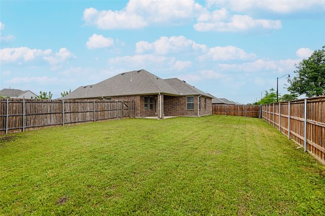 2323 Mount Olive Lane, Forney, TX 75126