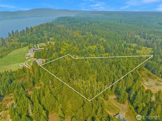 51 E Windy Ridge Lane, Belfair, WA 98528