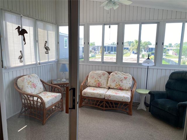 701 RIVERVIEW CIRCLE, North Port, FL 34287