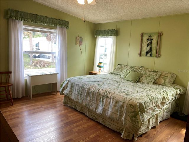 701 RIVERVIEW CIRCLE, North Port, FL 34287