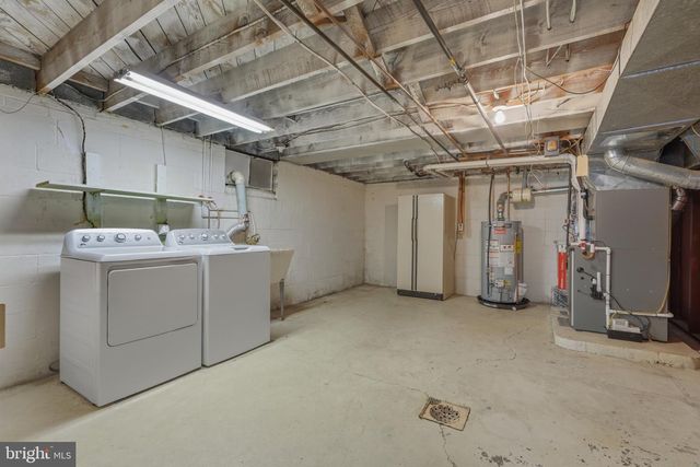 412 DELAWARE AVE, Wilmington, DE 19803