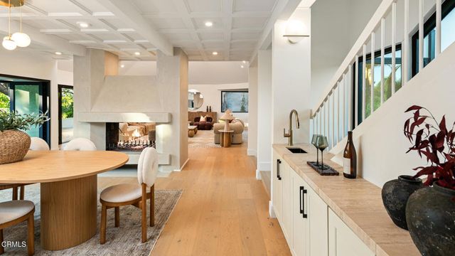 9617 Oak Pass Road, Beverly Hills, CA 90210