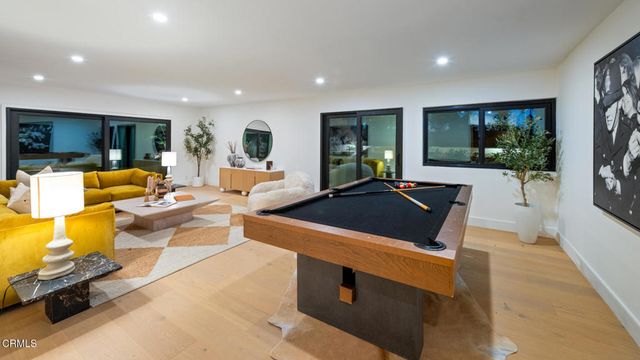 9617 Oak Pass Road, Beverly Hills, CA 90210