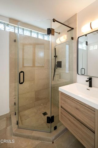 9617 Oak Pass Road, Beverly Hills, CA 90210