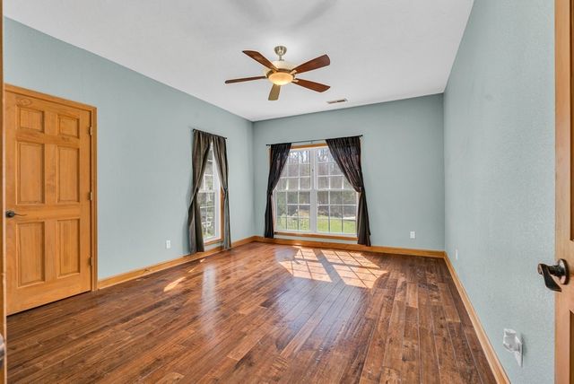 700 Falls Rd, Monterey, TN 38574