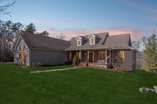 700 Falls Rd, Monterey, TN 38574