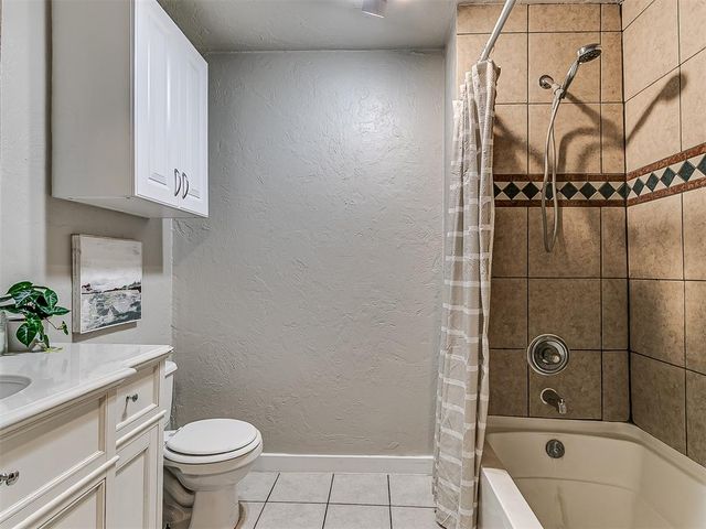 418 W Grimes Avenue, Cashion, OK 73016