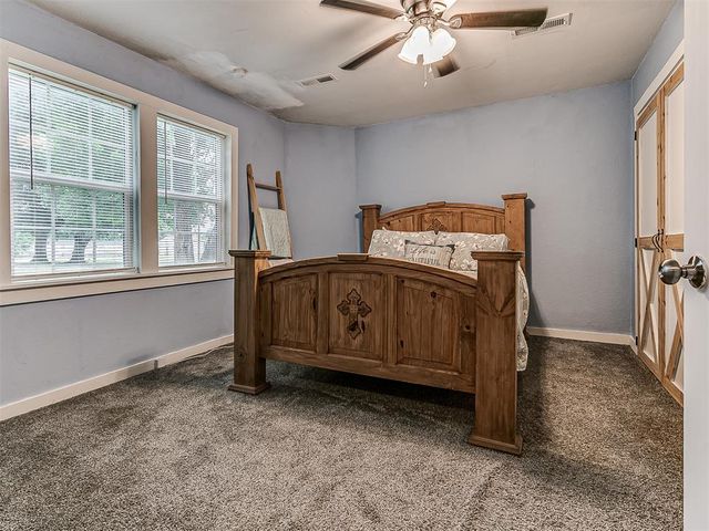 418 W Grimes Avenue, Cashion, OK 73016