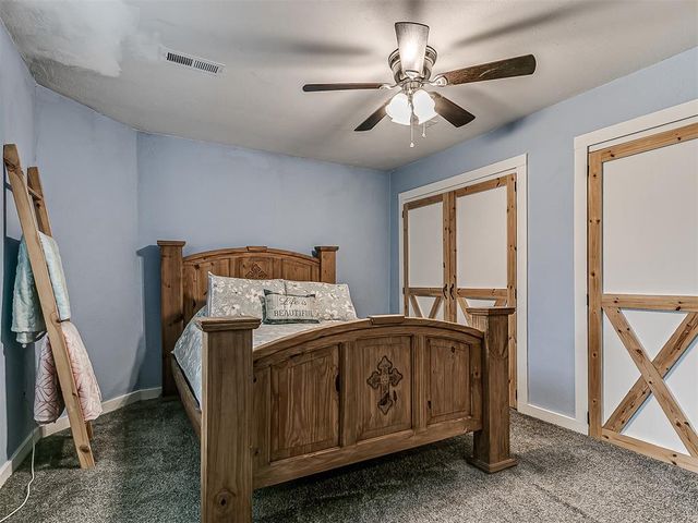 418 W Grimes Avenue, Cashion, OK 73016