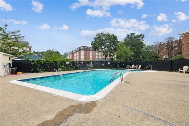 48 Newman Rd 48, Malden, MA 02148