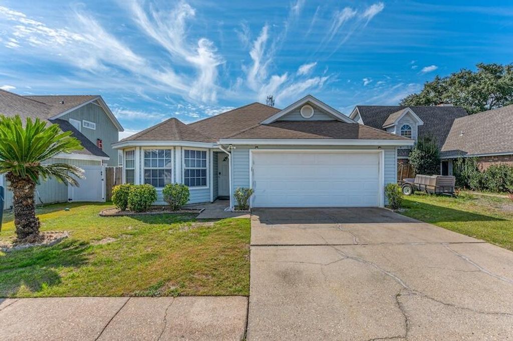 607 Drakes Landing, Mary Esther, FL 32569