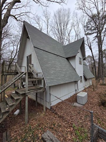 2309 Gwin Ln, Benton, AR 72019