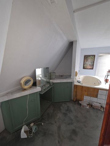 2309 Gwin Ln, Benton, AR 72019