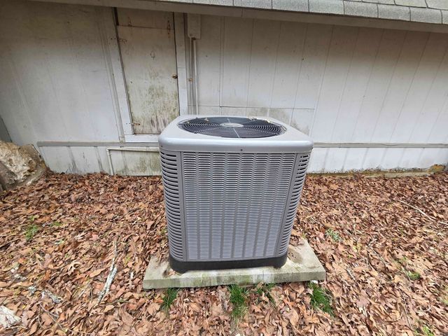 2309 Gwin Ln, Benton, AR 72019