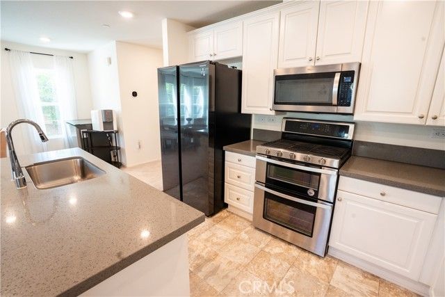 7155 Citrus Avenue 381, Fontana, CA 92336