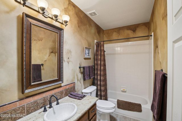 37850 S Rolling Hills Drive, Saddlebrooke, AZ 85739