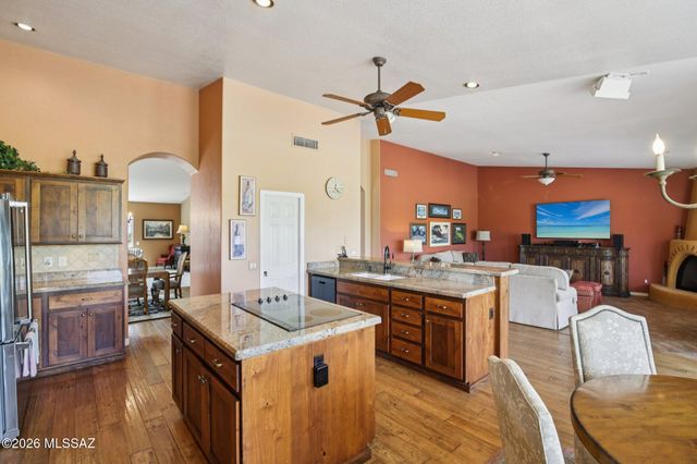 37850 S Rolling Hills Drive, Saddlebrooke, AZ 85739