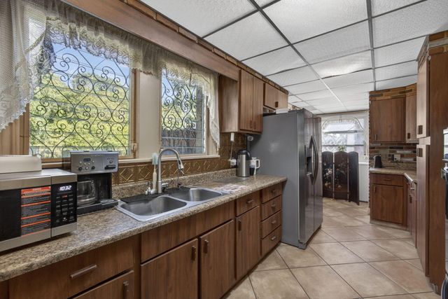 445 29th Street, West Palm Beach, FL 33407