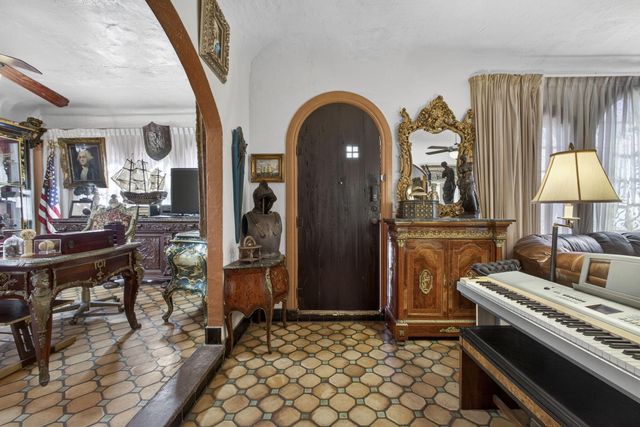 445 29th Street, West Palm Beach, FL 33407