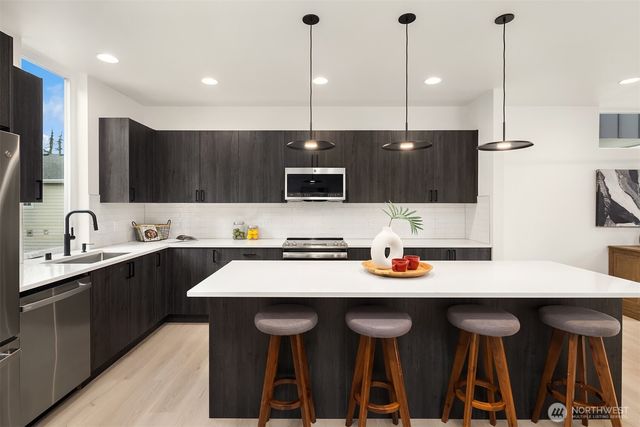 13548 39th Avenue NE, Seattle, WA 98125