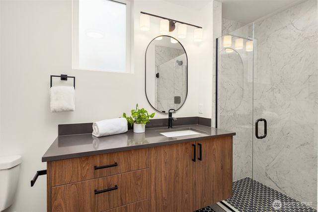 13548 39th Avenue NE, Seattle, WA 98125