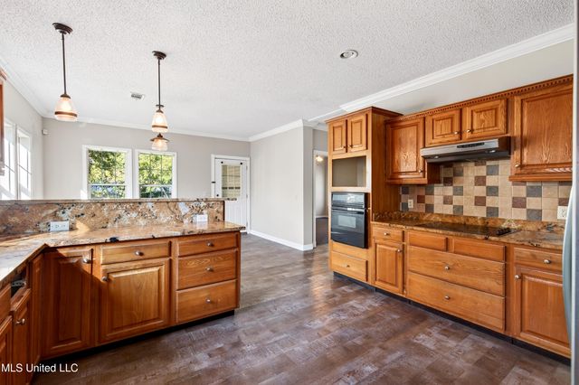 34 40th Street, Gulfport, MS 39507