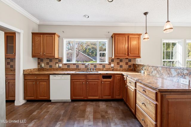 34 40th Street, Gulfport, MS 39507