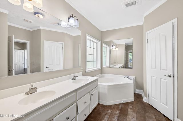 34 40th Street, Gulfport, MS 39507