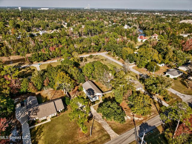 34 40th Street, Gulfport, MS 39507