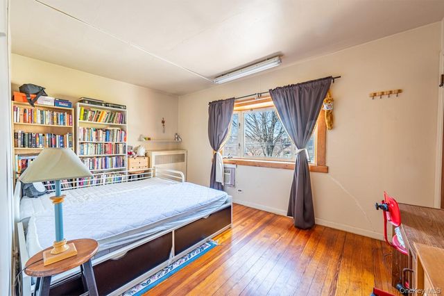 1588 Hone Avenue, Bronx, NY 10461