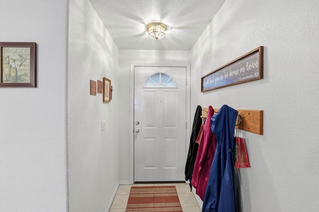 533 Brittni Lane, Central Point, OR 97502