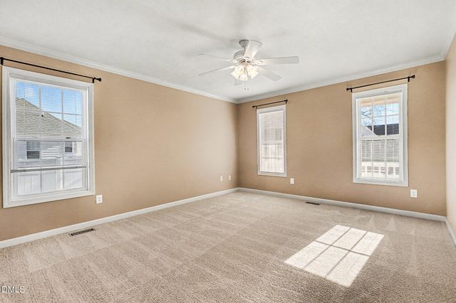 1212 Thistle Gold Drive, Hope Mills, NC 28348