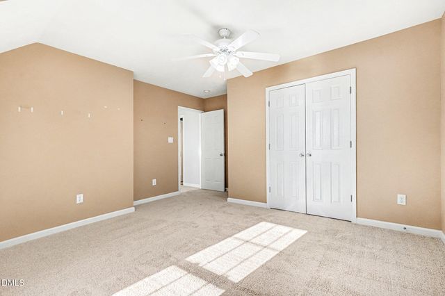 1212 Thistle Gold Drive, Hope Mills, NC 28348