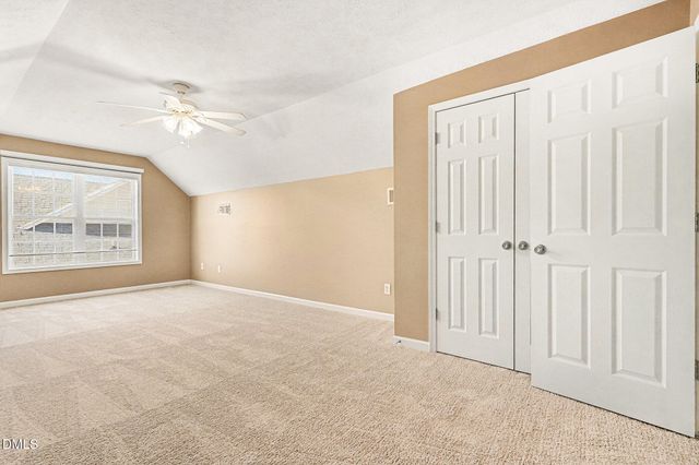 1212 Thistle Gold Drive, Hope Mills, NC 28348