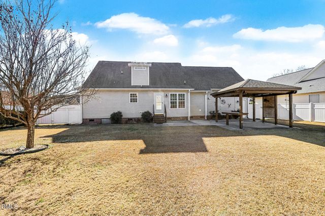 1212 Thistle Gold Drive, Hope Mills, NC 28348