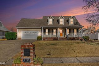 1212 Thistle Gold Drive, Hope Mills, NC 28348