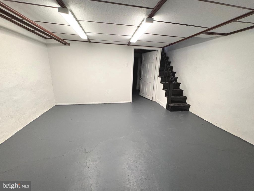 5618 N CAMAC ST, Philadelphia, PA 19141