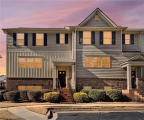 3898 High Dove SW Way 12, Smyrna, GA 30082