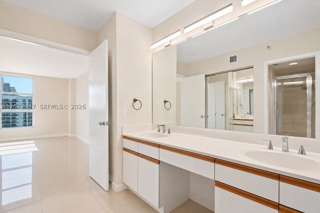 19101 NE 36TH CT 1602, Aventura, FL 33180