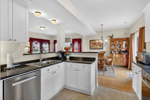 95 Villa Way, Hendersonville, TN 37075